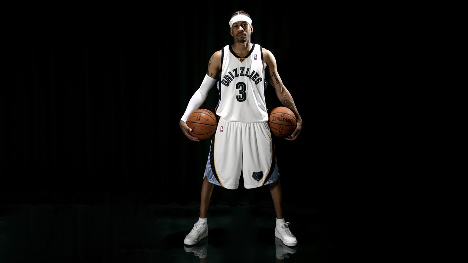 2020年 NBA总冠军赛：库里在关键第三节投中连续四个三分，带队反超局势！